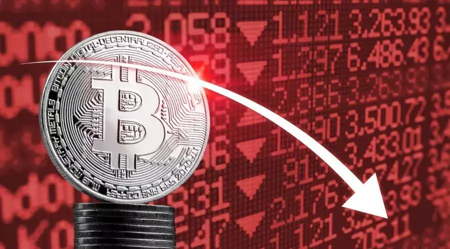 Bitcoin slips below $88K as holiday trading dries up liquidity. Should you brace for a breakout or breakdown?
