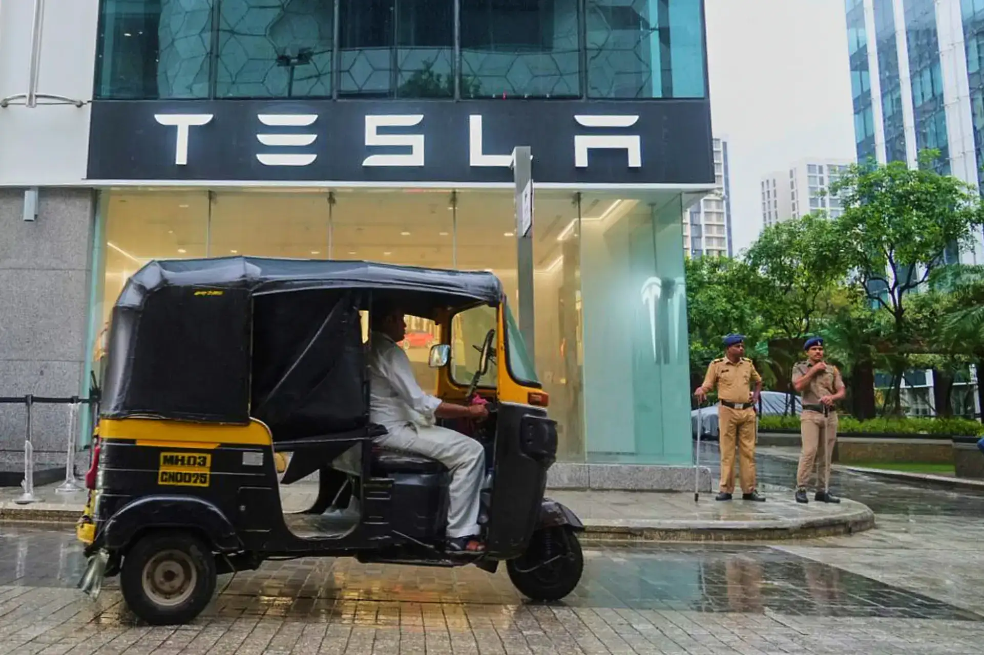 Tesla’s India letdown spurs discounts on unsold Model Y SUVs
