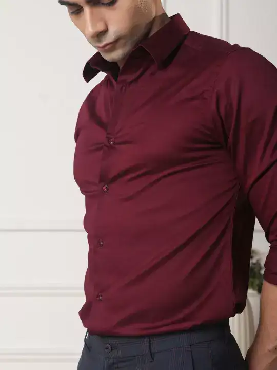 Image for SUBTRACT-MenSlimFitSpreadCollarShirt