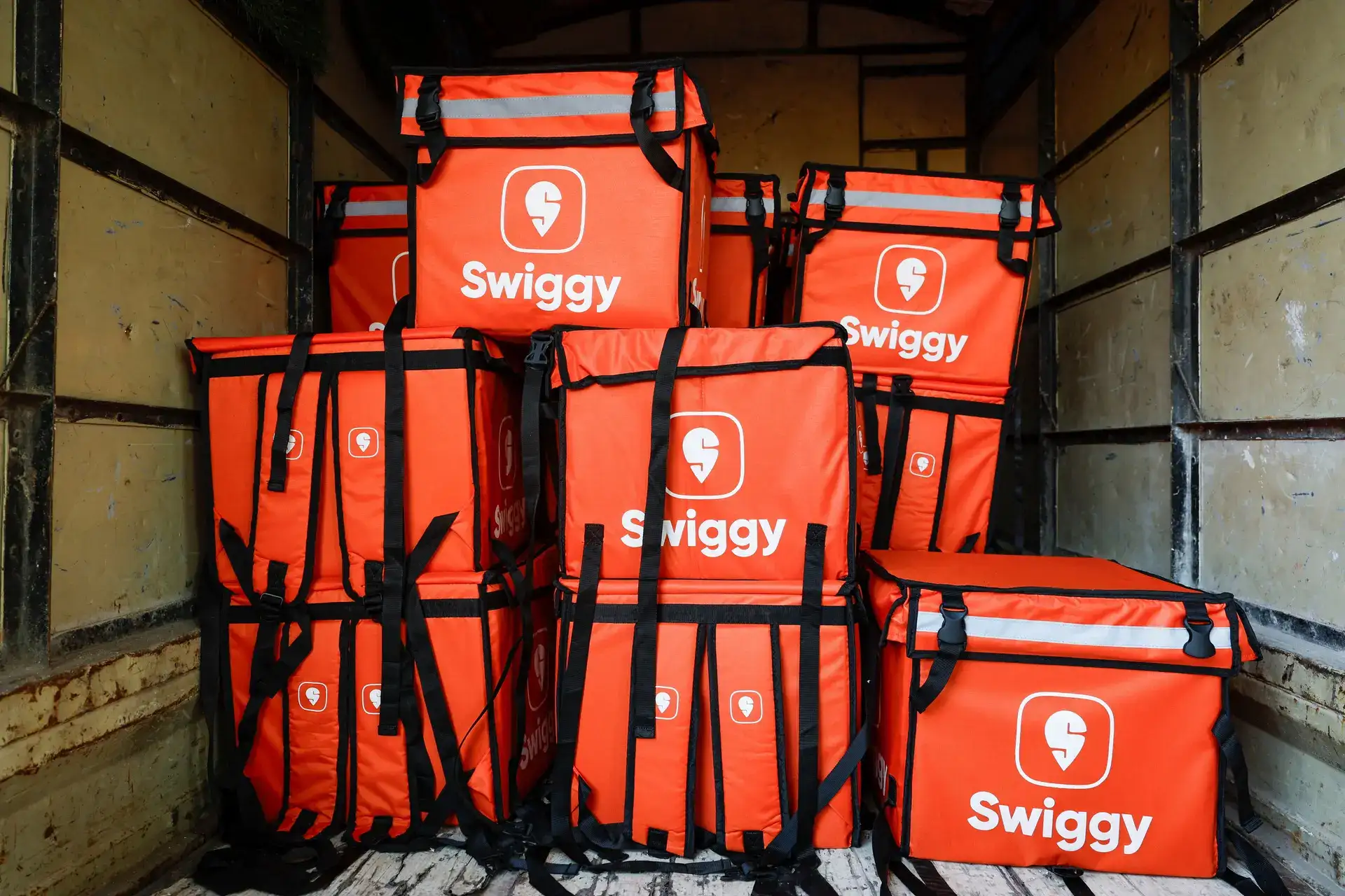 Swiggy expands food delivery to more railway stations across India