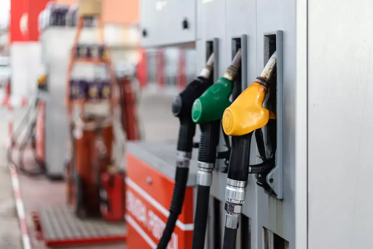 No immediate hike in petrol, diesel prices despite crude crossing $100/barrel