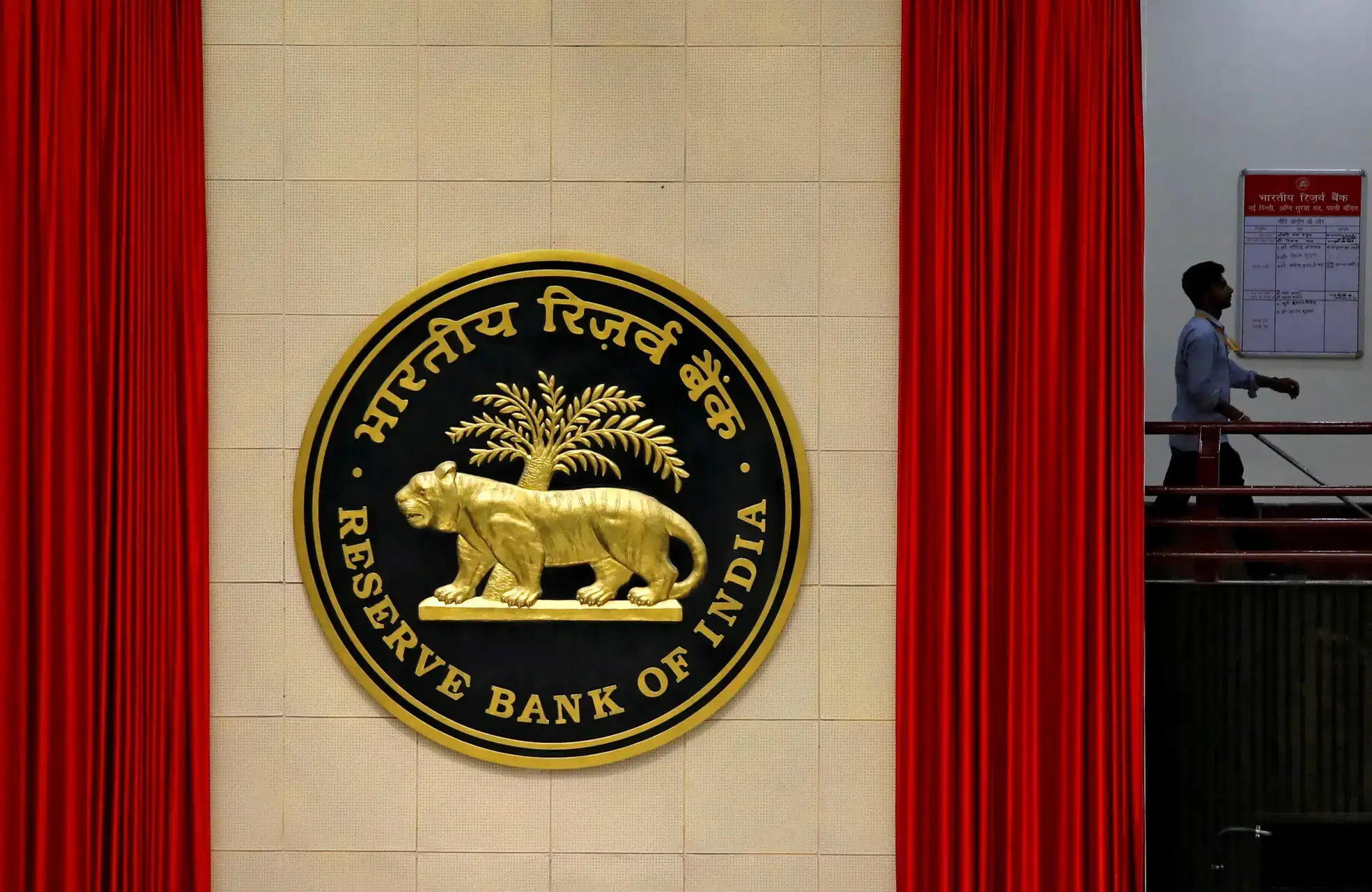 RBI issues new rules on how banks can distribute dividends, links payouts to capital strength