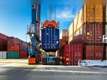 Choked shipping routes jolt Indian manufacturers