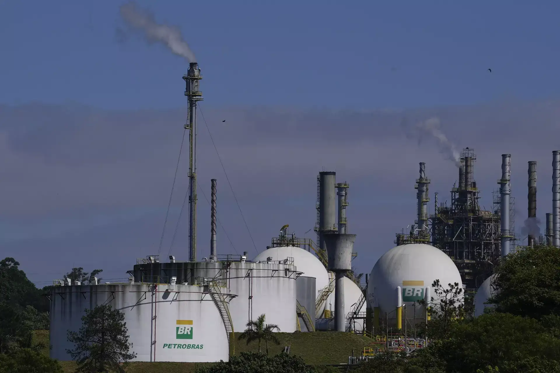 ​International Energy ​Agency proposes largest ever oil release from strategic reserves: Report