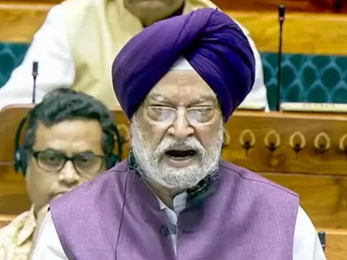 India's kitchens safe amid energy shock, assures Hardeep Puri