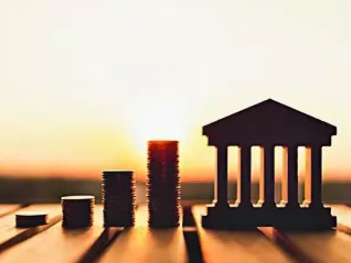 IDBI Bank sale may stall as bids trail reserve price