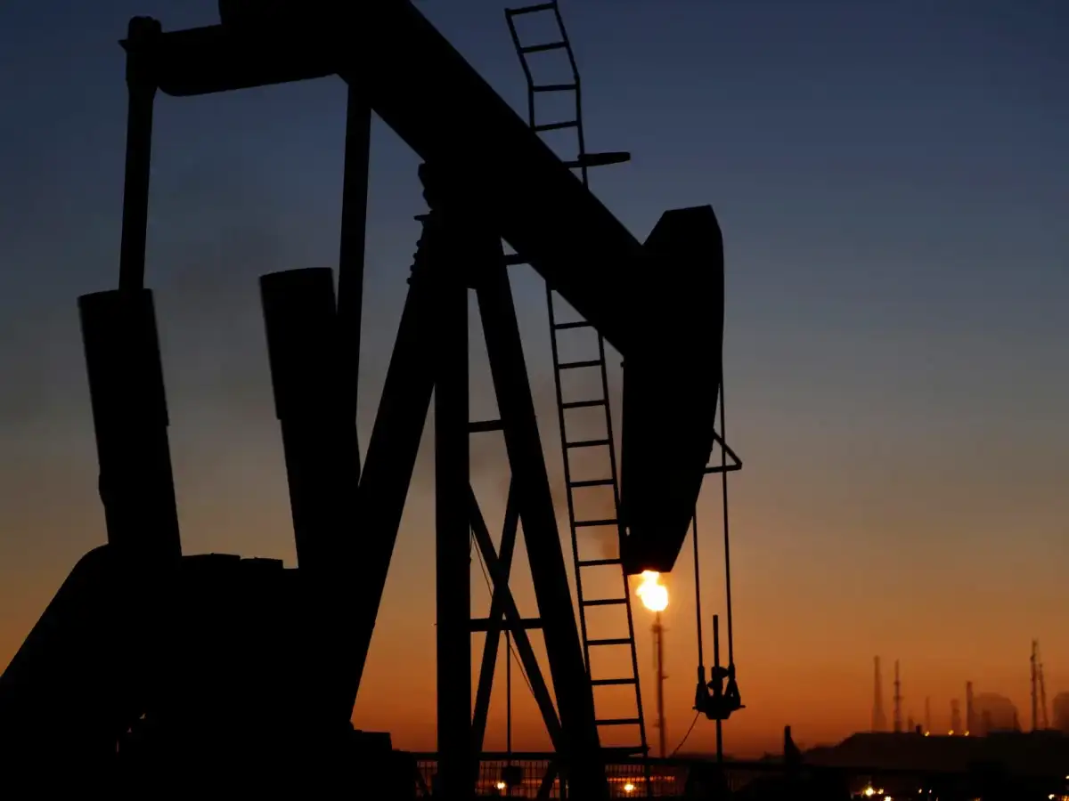 India orders oil and gas firms to share data with central agency
