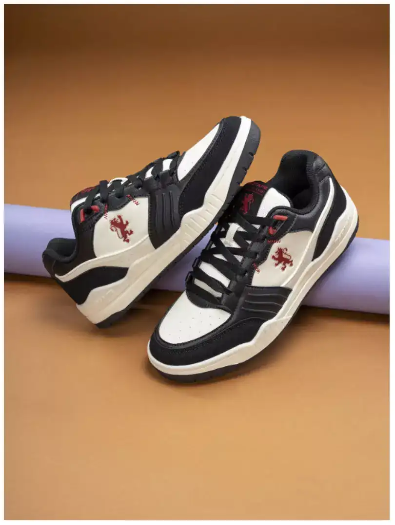 Image for RedTapeMenColourblockedSneakers