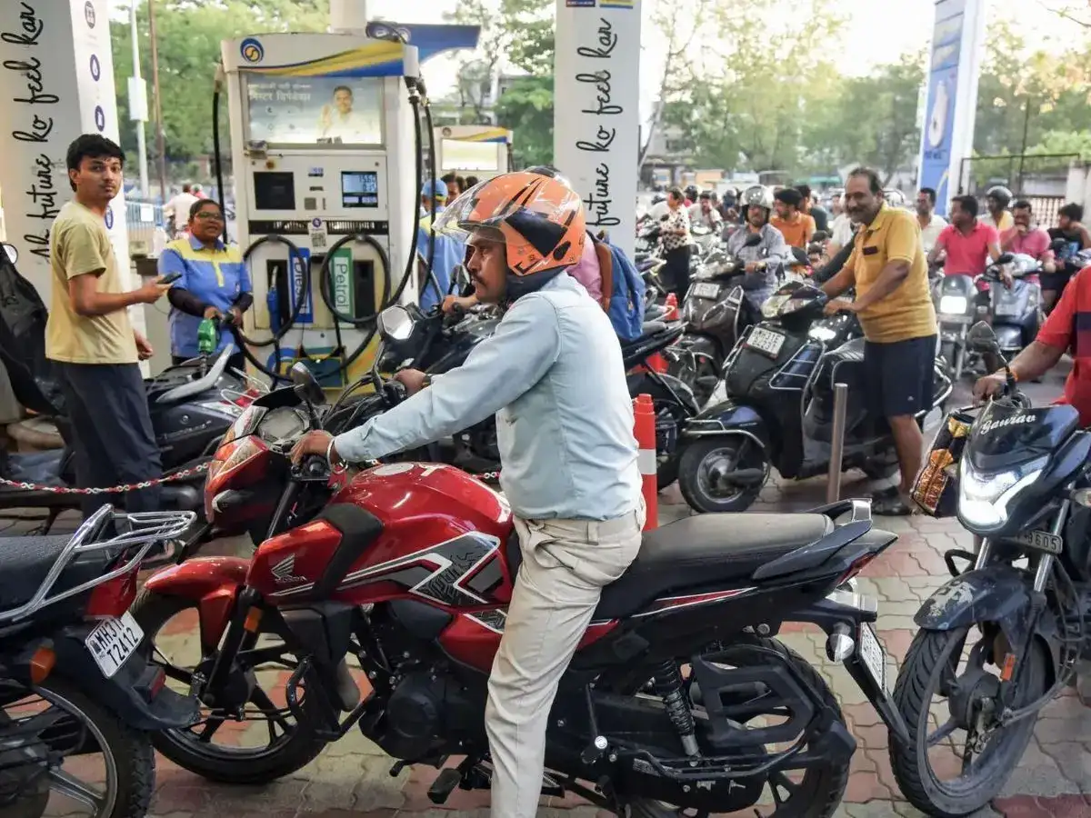 Petrol, diesel excise duty cut by Rs 10, but here’s why it may not be good news for you