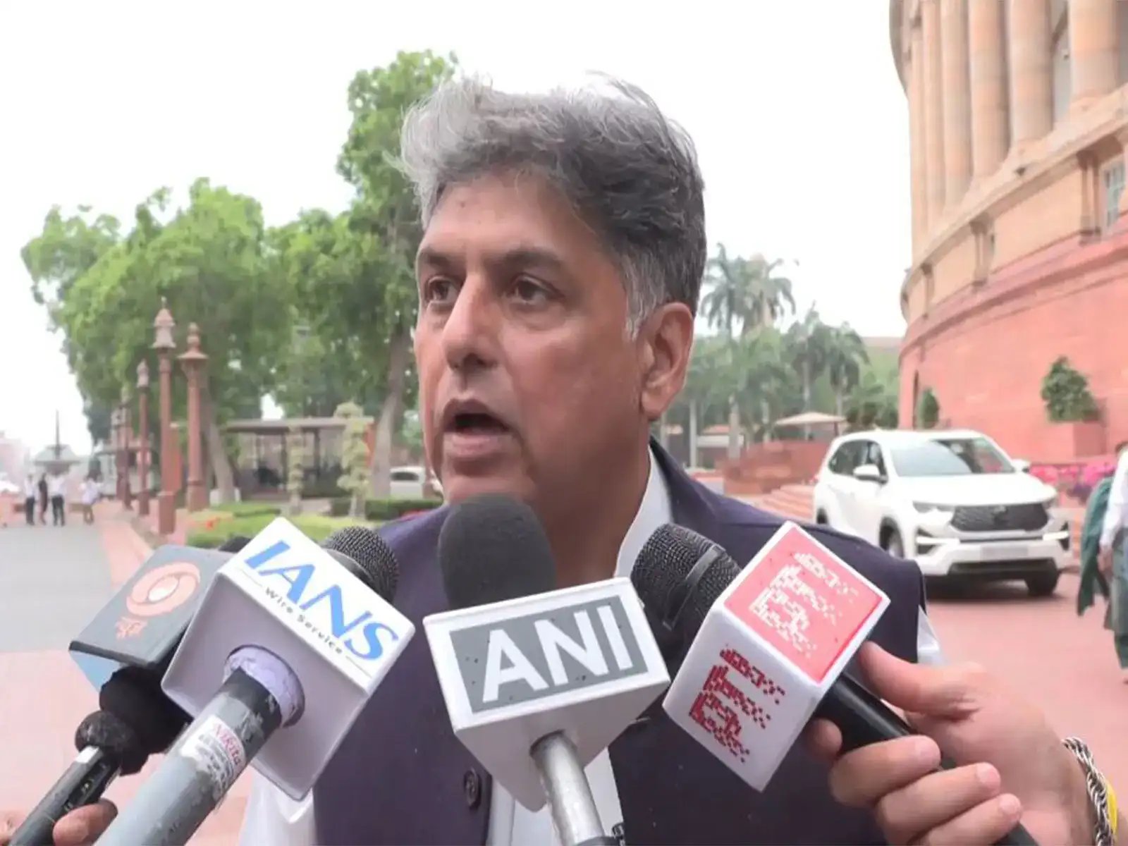 'Hardeep Singh Puri's statement is as if he is taking money from his own pocket and giving it': Manish Tewari slams excise duty cut on petrol, diesel