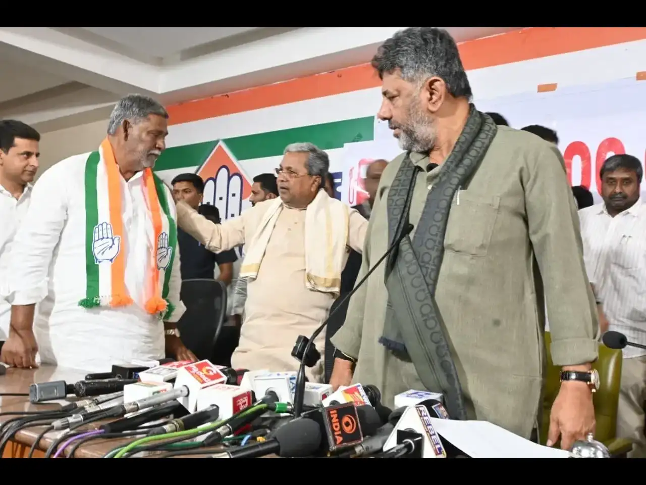 Congress gets rebel off its way in Davanagere South after getting SDPI to back down in Manjeshwar