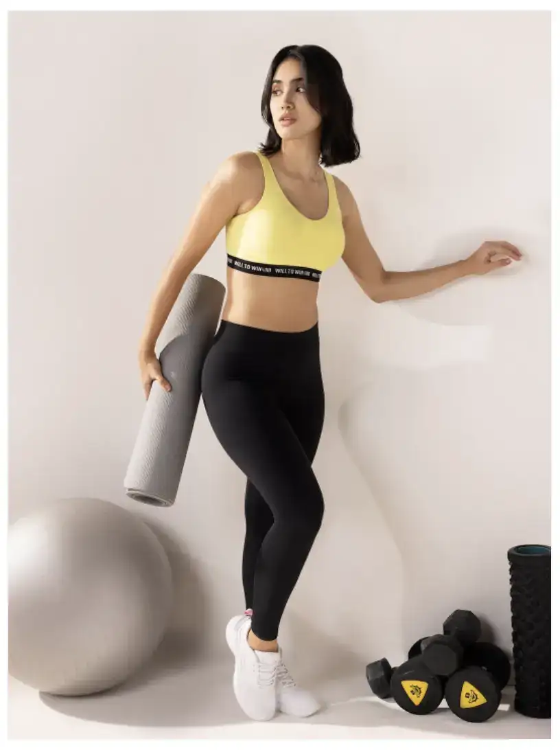 Image for VanHeusenProactiveWomenAntiBacterialWirelessSportsBra