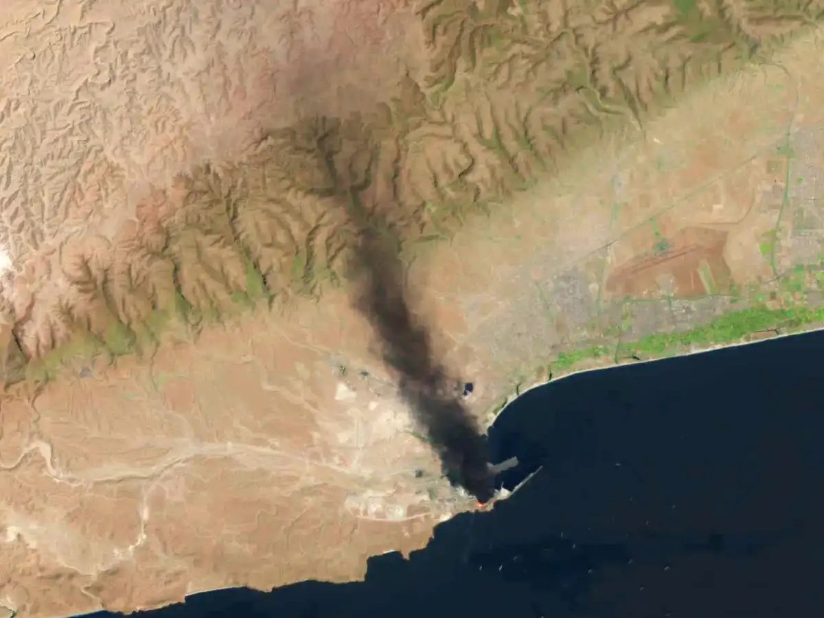 Oman says no party has claimed responsibility for attacks on its territory; probe underway