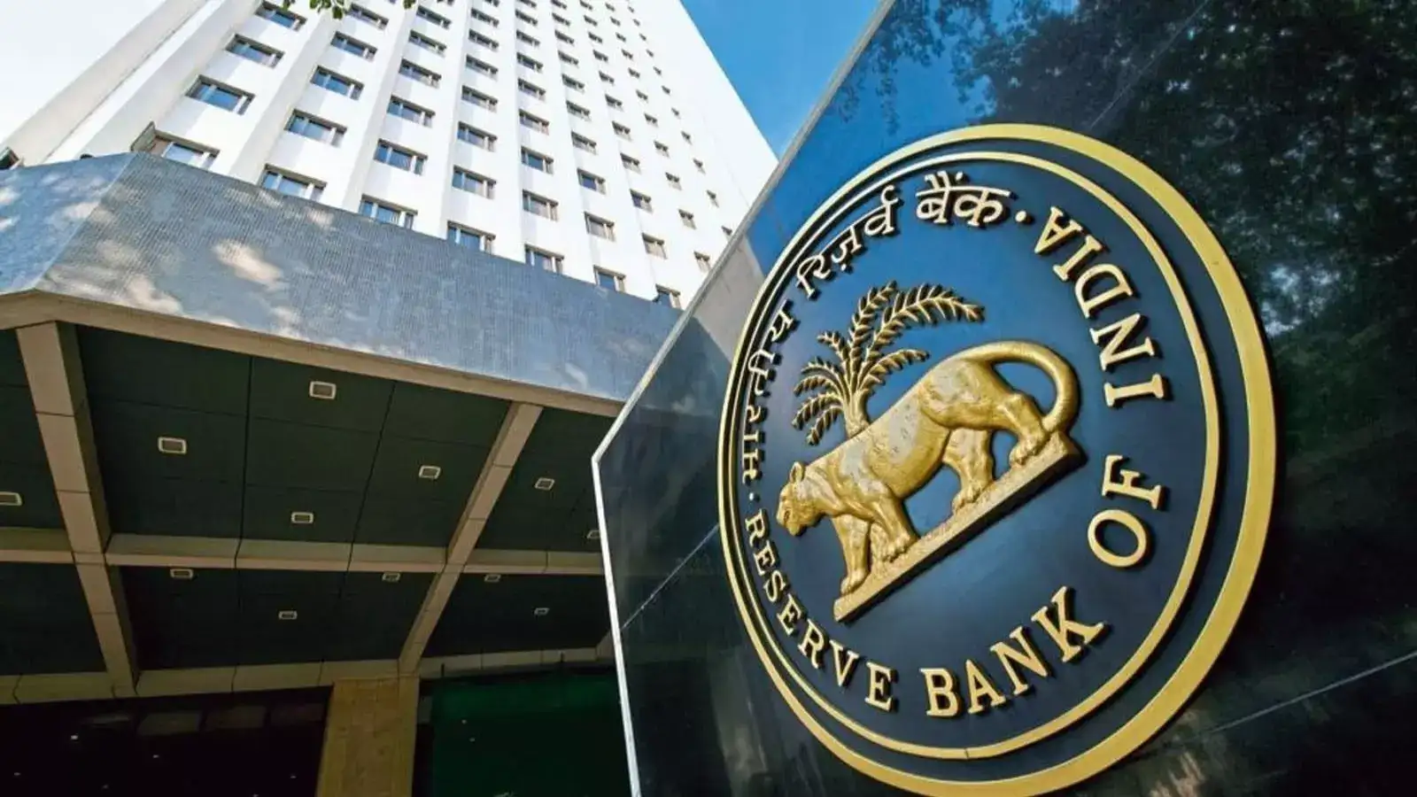 Why RBI is clamping down on FX arbitrage
