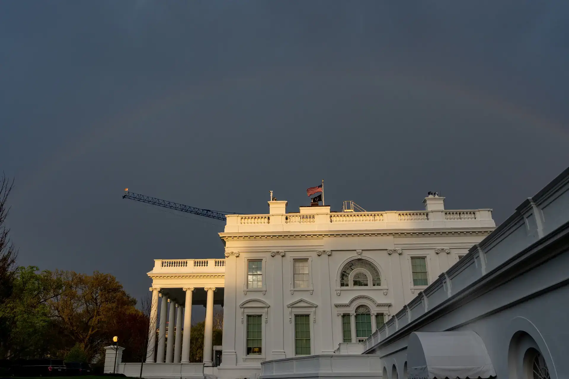 Want to work at the White House? 4 key criteria you must meet this summer