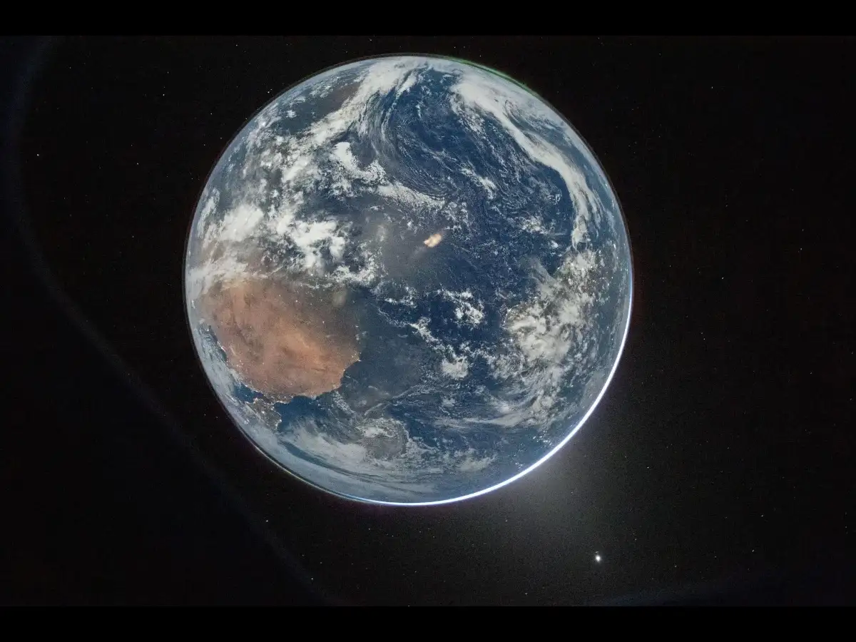 NASA shares stunning earth photos as Artemis II astronauts head toward moon