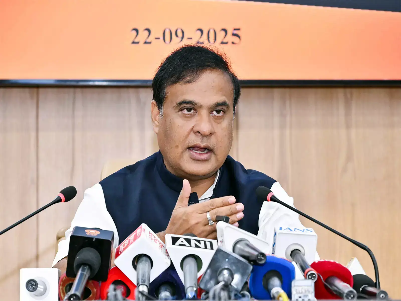 Assam CM Himanta Biswa Sarma accuses Congress of Pakistan-linked smear campaign