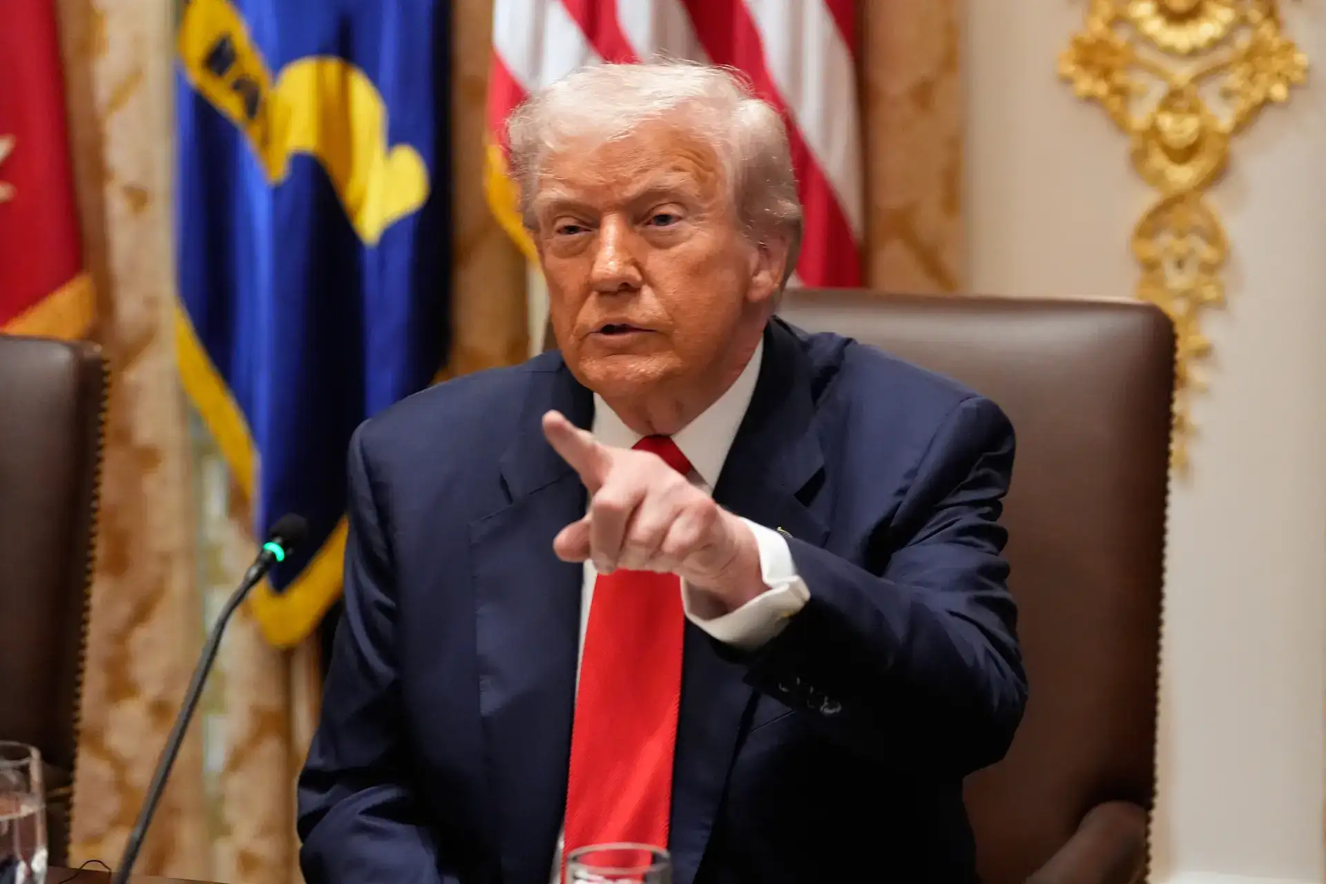 Trump proposes to cut 9,400 TSA workers, $1.5 billion from budget