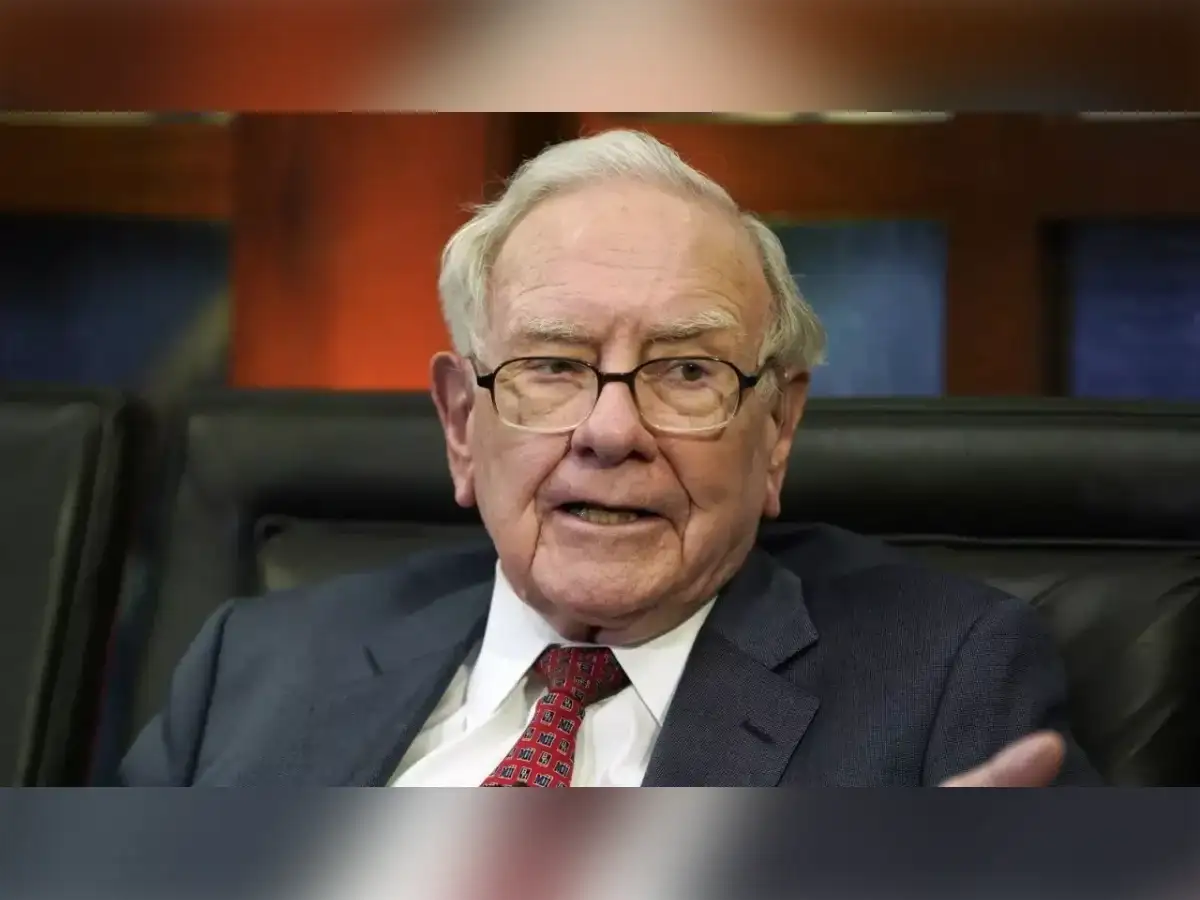 Why Warren Buffett isn’t buying yet: The big market fall he’s eyeing before making his move