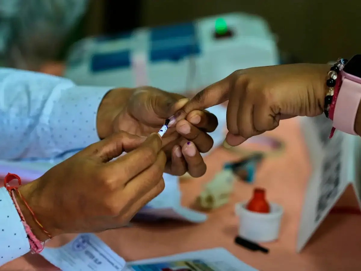 Beyond the Fence: Villagers in Ahio seek development in upcoming West Bengal Assembly polls