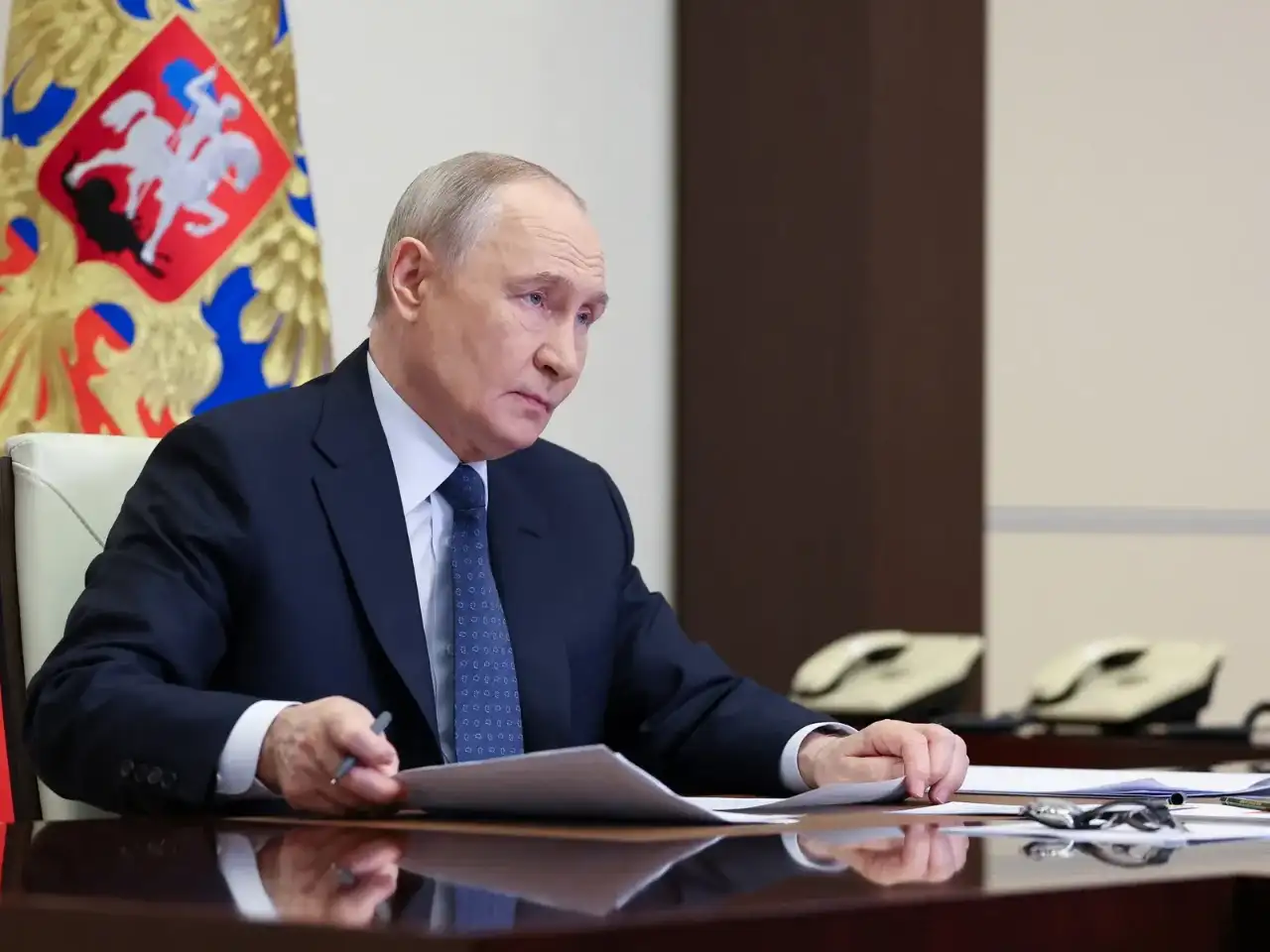 Russia's Putin announces Orthodox Easter ceasefire, expects Ukraine to do the same