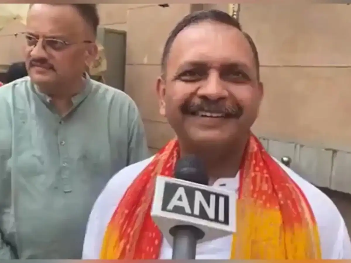 Indian Army clears Lt Col Prasad Shrikant Purohit for Brigadier rank after AFT relief