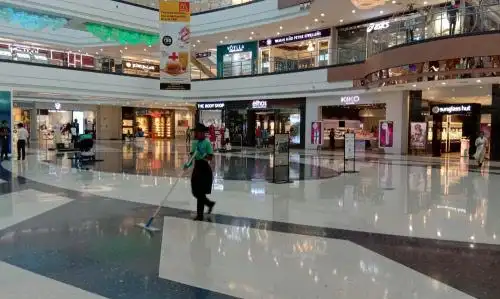 Malls, high-streets in NCR clock 45 pc rise in leasing of retail spaces in Jan-Mar: C&amp;W