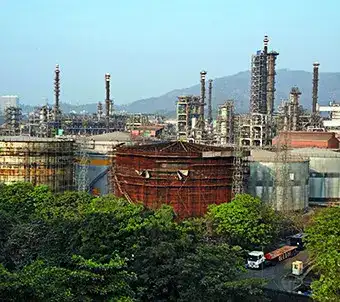 Bangladesh eyes India route to refine Russian crude amid supply crunch