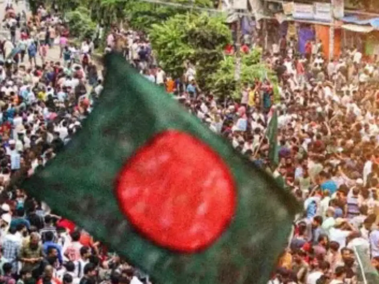 Mob attacks Hindu households, businesses in Bangladesh