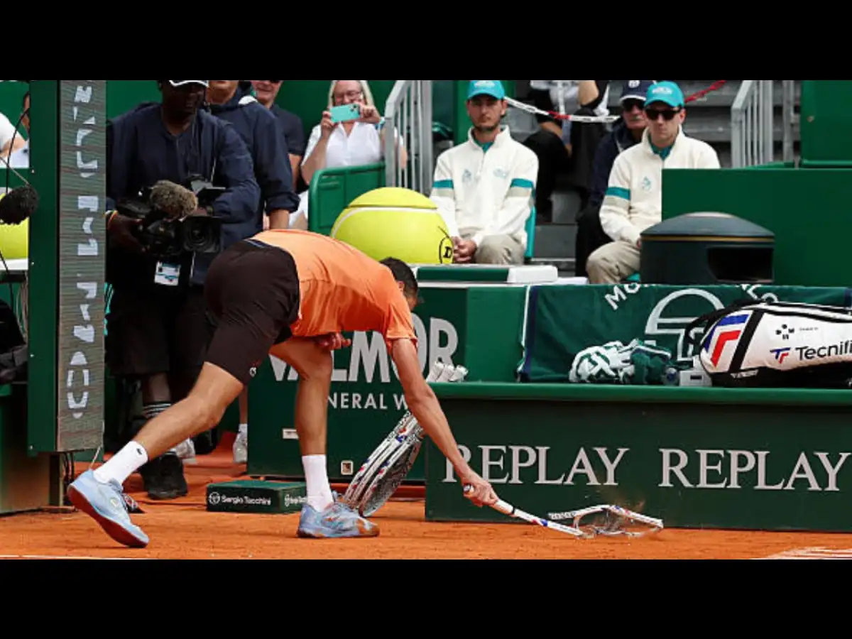 Clay court: The surface that makes tennis champions break their rackets