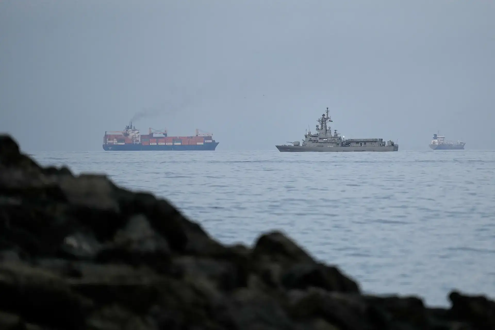 Two supertankers including Pakistan-flagged ship take a u-turn at Hormuz as US-Iran talks collapse