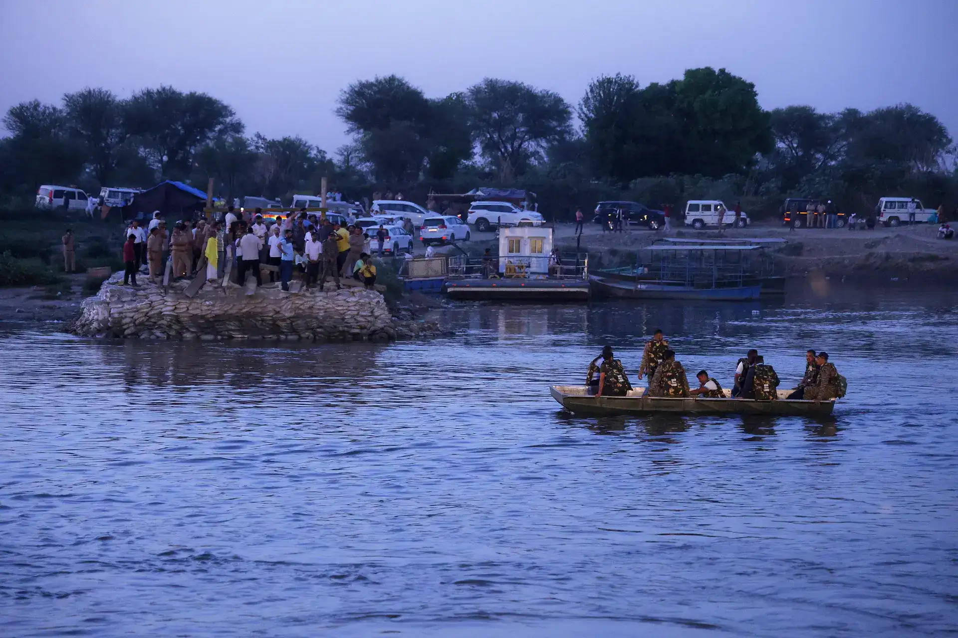 Mathura boat capsize tragedy: Death toll climbs to 13