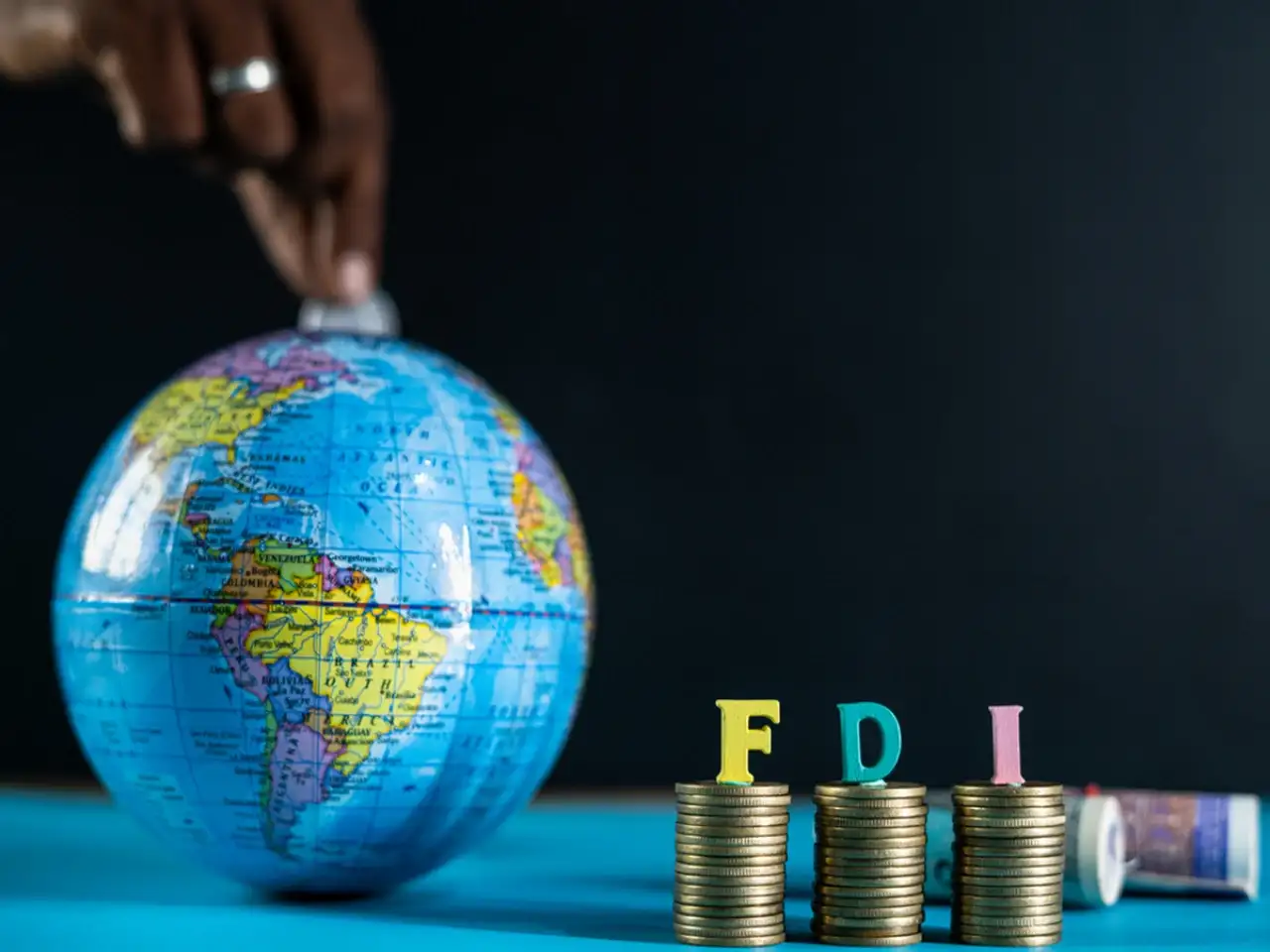 Net FDI inflows dip, investors opting for Mexico, Vietnam