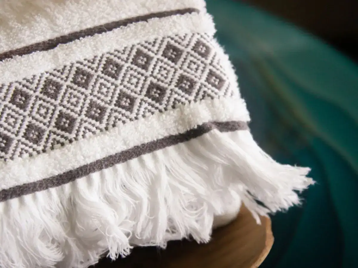 6 household items to beat the heat and cool the room naturally