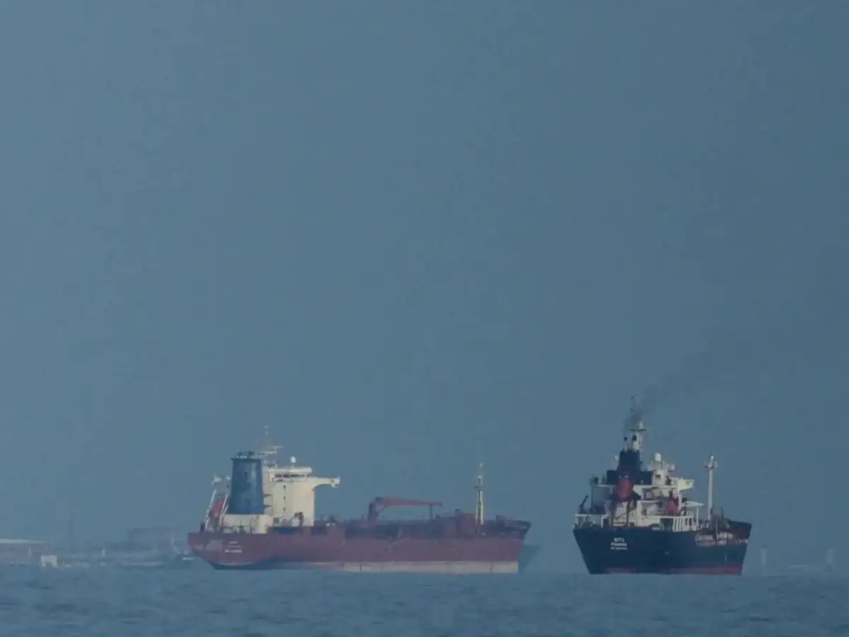 US-sanctioned Chinese tanker crosses Strait of Hormuz despite Trump blockade