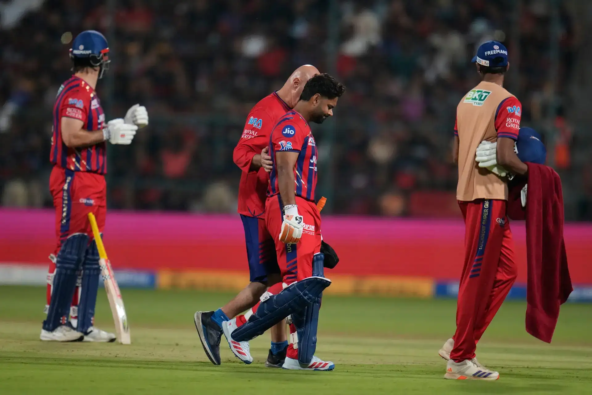 IPL 2026: Why did Rishabh Pant leave the field after just three balls in RCB vs LSG match