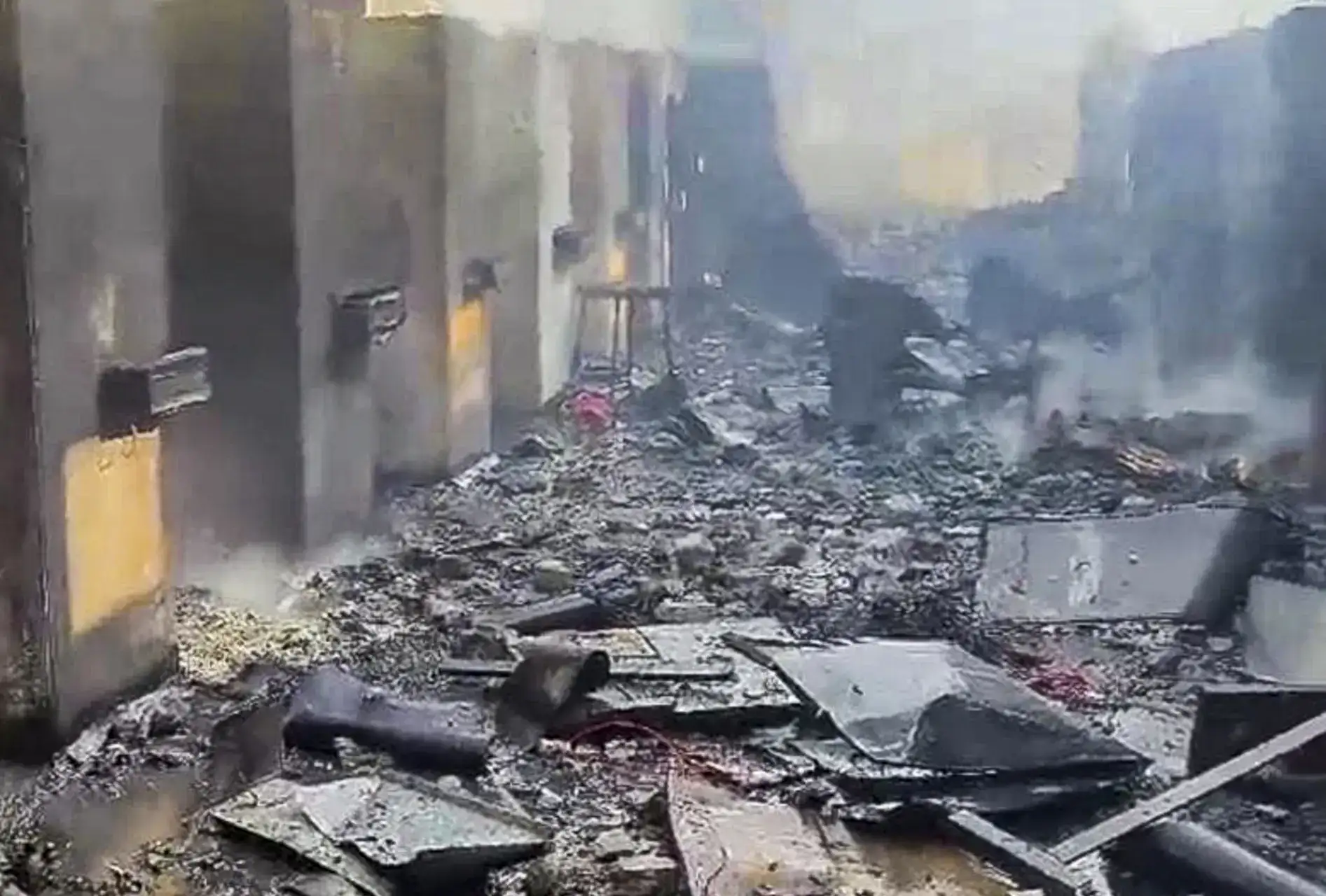 16 killed, 6 injured in massive firecracker factory blast in Kattanarpatti, Tamil Nadu