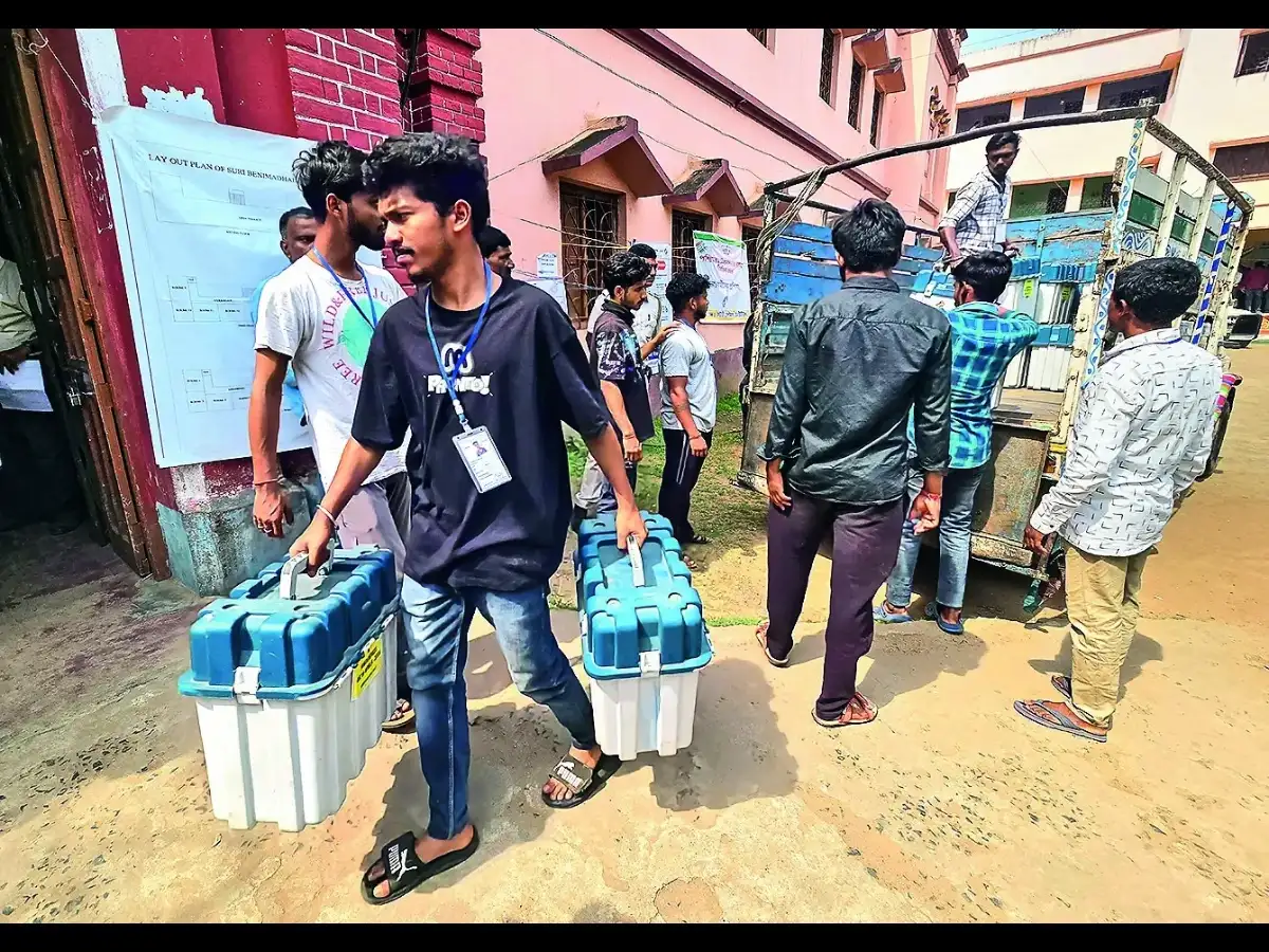 ECI identifies over 8,000 'super sensitive' poll booths across West Bengal