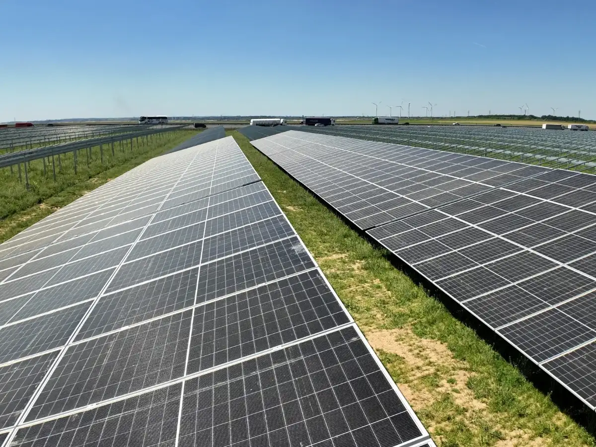 Sunkonnect plans to cut 15% carbon dioxide emissions in educational institutes over 4 years