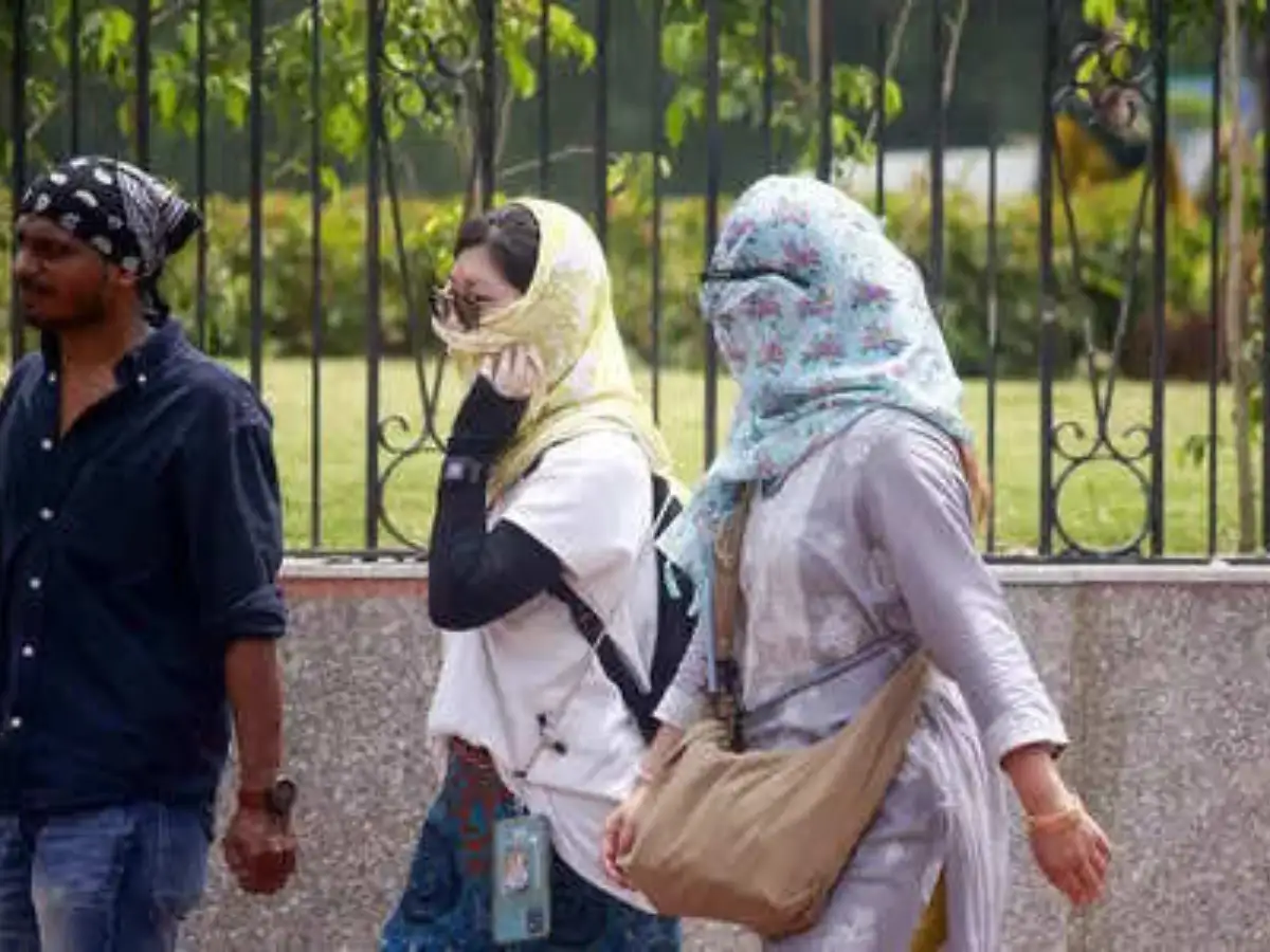 Delhi weather update: No relief soon? Temperature to soar, likely to touch 43°C; here’s IMD’s forecast till April 28