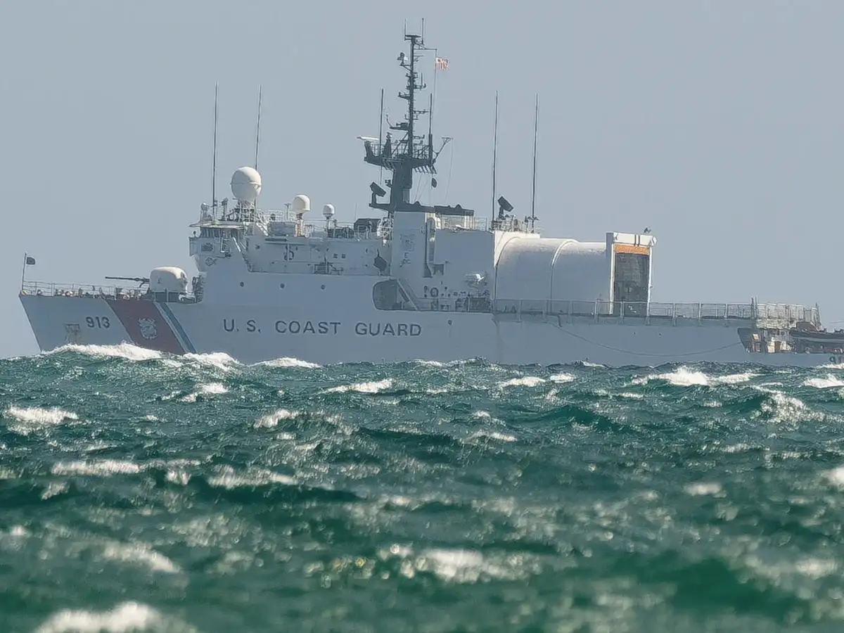 US military says 31 vessels turned back in Iran port blockade, mostly oil tankers