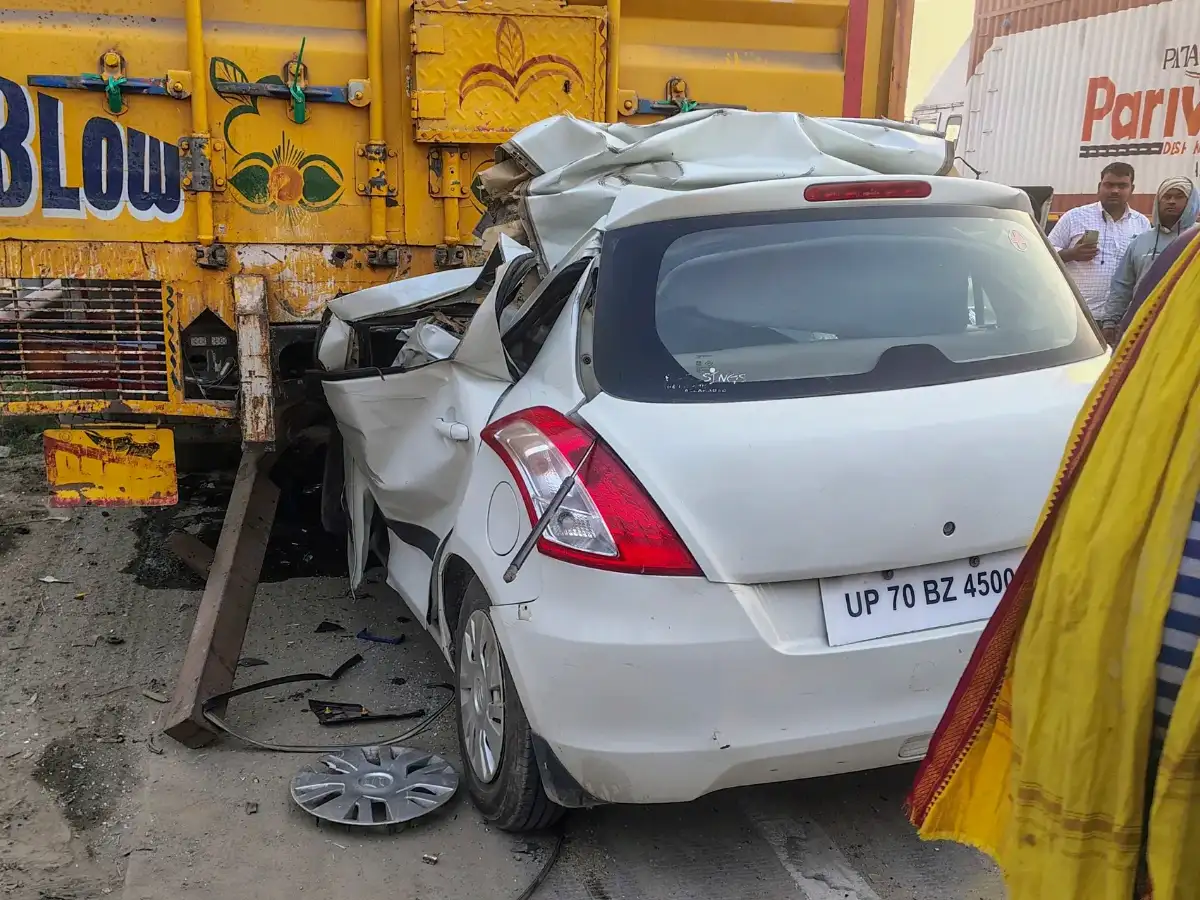 11 killed in multi-vehicle crash in Mirzapur; brake failure in truck suspected to be trigger