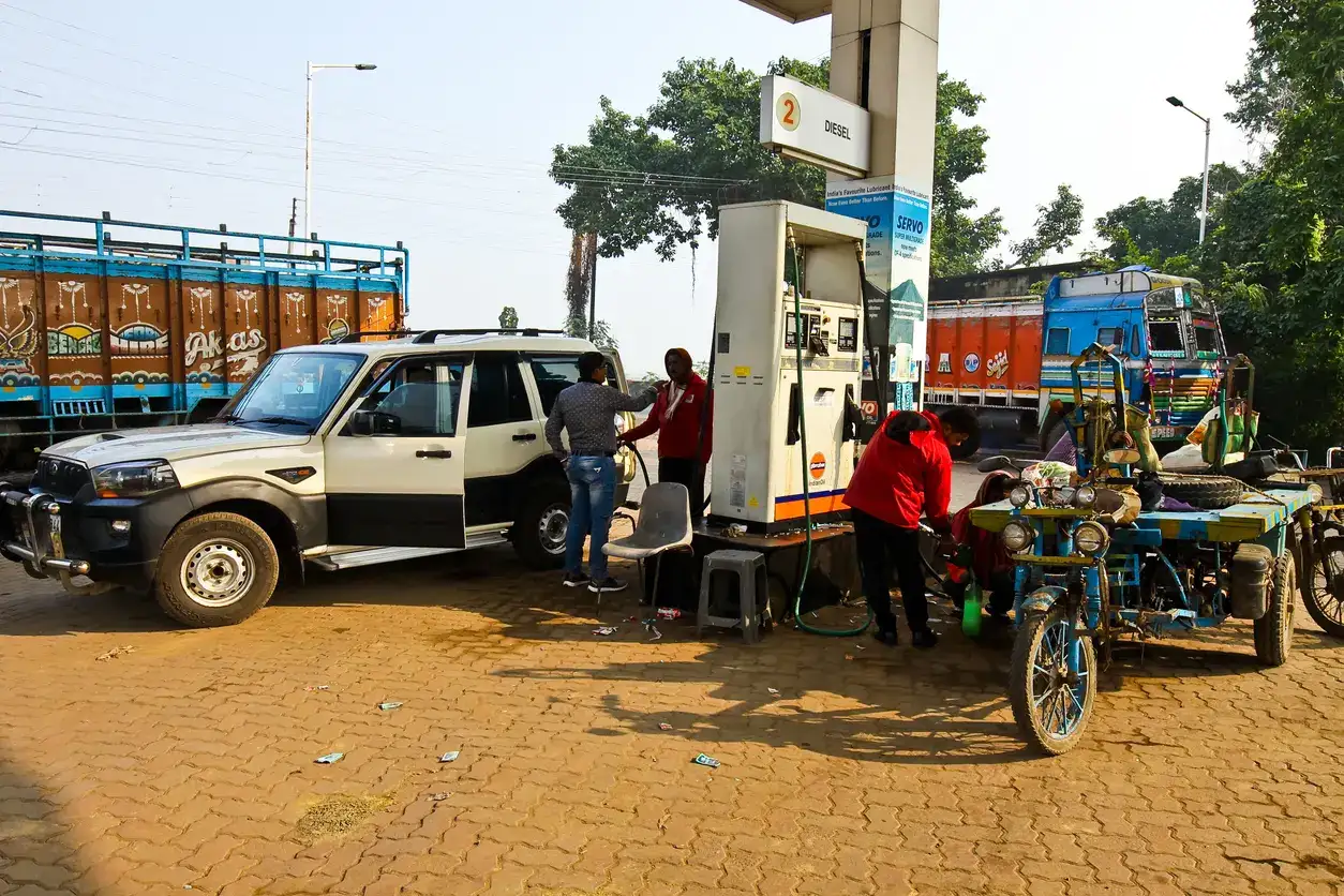Diesel price today (23 April 2026): Check city wise diesel prices in Delhi, Mumbai, Chennai, Kolkata as crude volatility persists