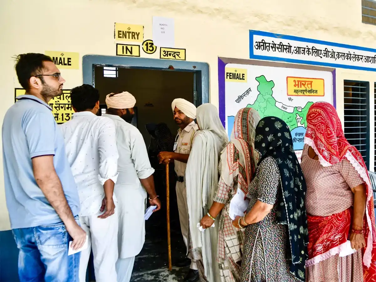 EC orders report on alleged voter intimidation in Murshidabad’s Domkal