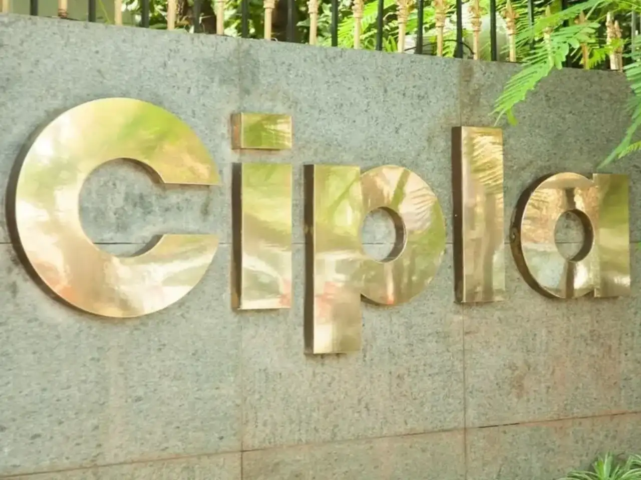 Cipla gets USFDA nod for generic respiratory issues treatment inhalation aerosol