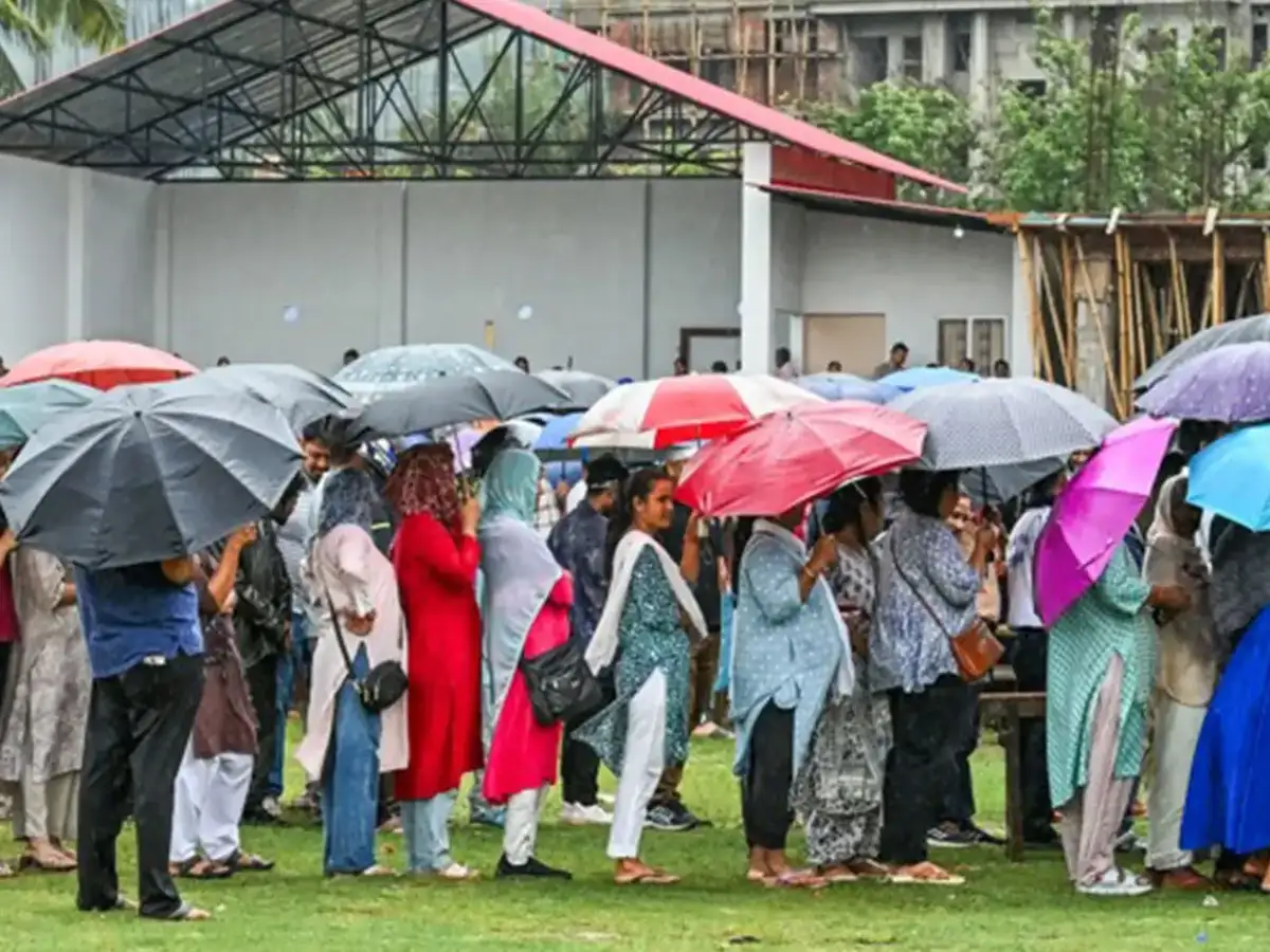 Tamil Nadu voter turnout rises 9% over 2011 high, crosses 85% in assembly polls