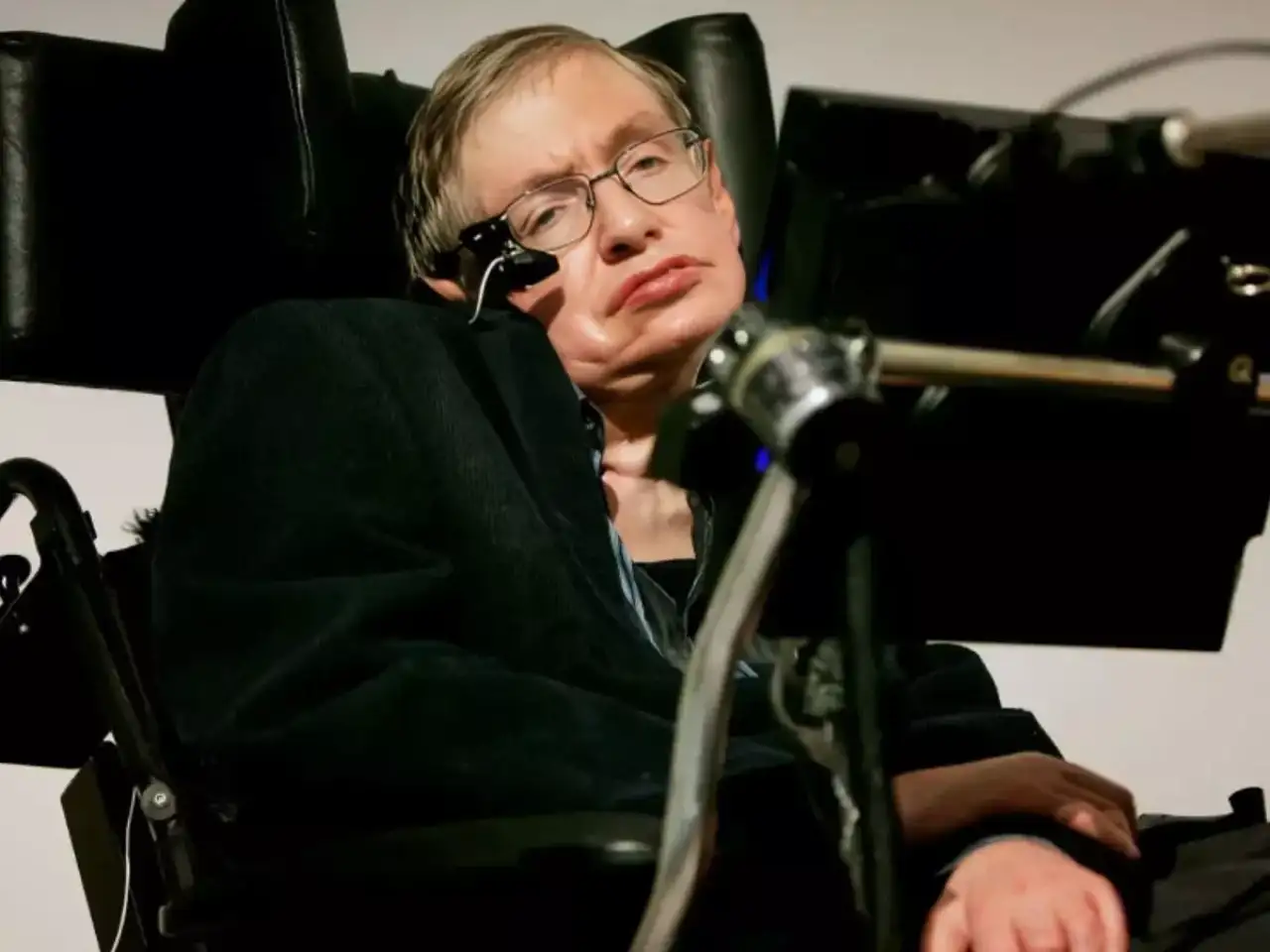 Quote of the day by Stephen Hawking, “The universe may have come from nothing— but where did that ‘nothing’ itself arise from?” What begins from nothing still dares to become everything — a quiet philosophy of hope, life lessons, and human becoming