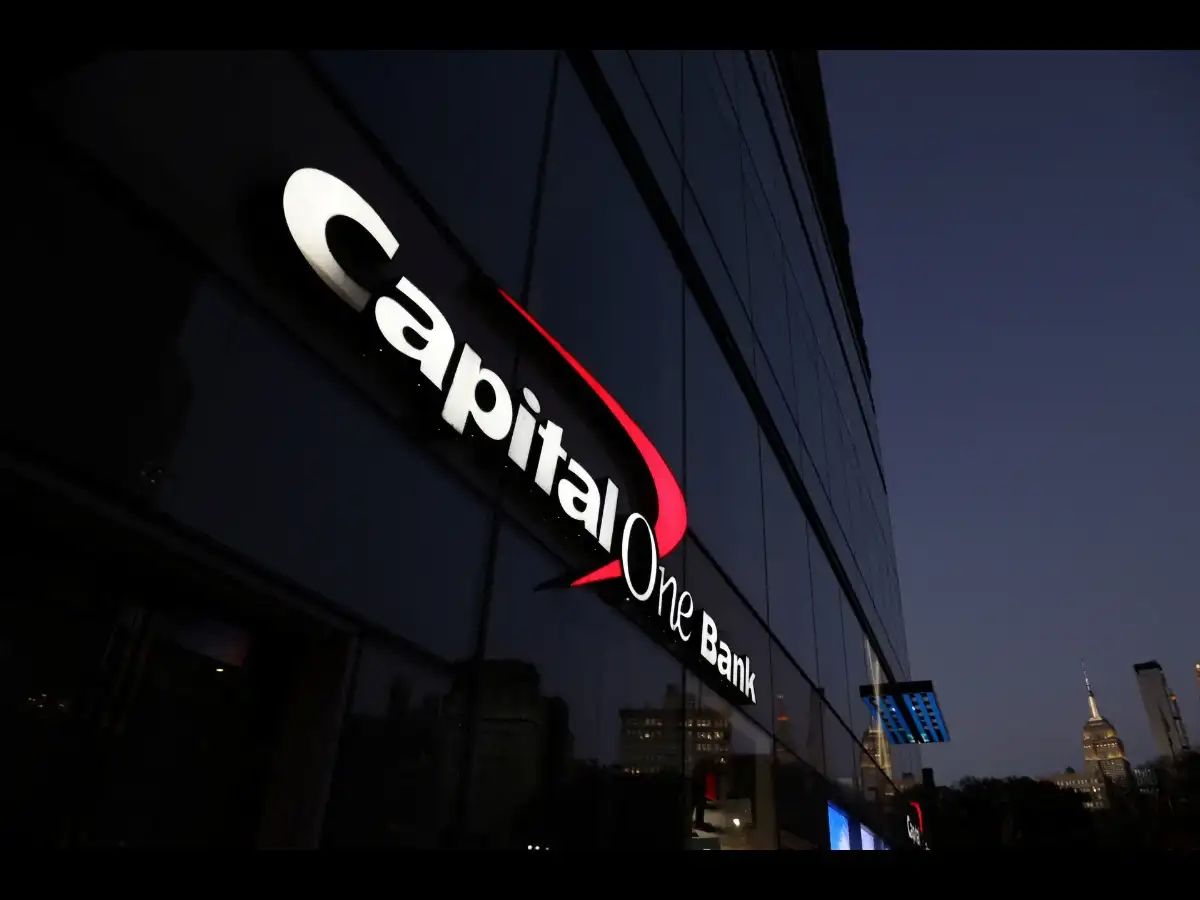 Capital One down: Thousands report app outage, users see ‘we ran into a snag’ error