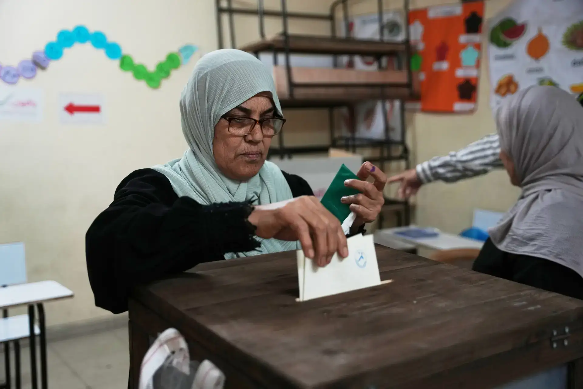 Low turnout as Palestinians vote in first elections since Gaza war