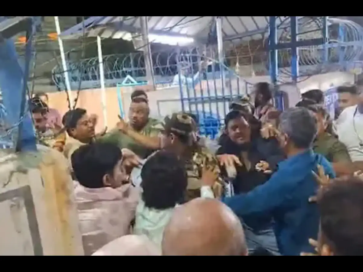 Midnight clash at Bengal's Jagatdal police station leaves several injured ahead of poll campaign end